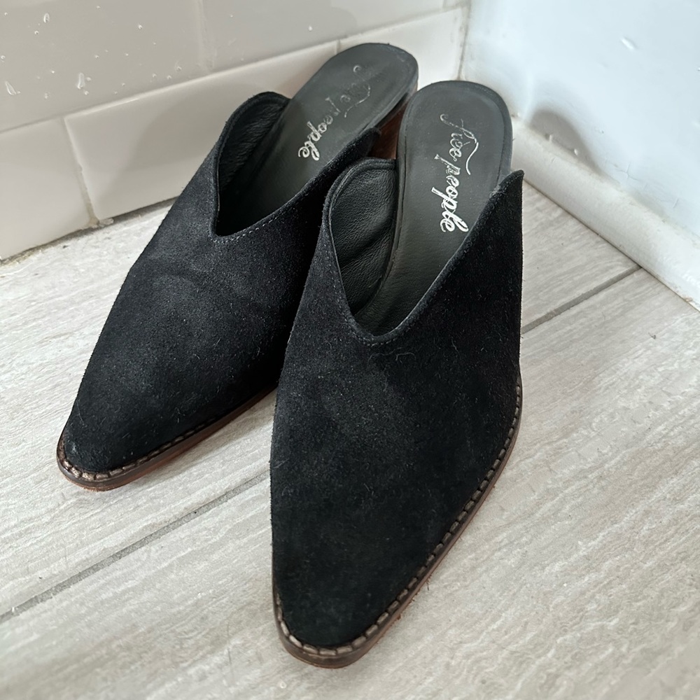 Free People Black Suede Pointed Toe Open-Back Mule Women’s US Size 7/EU Size 38